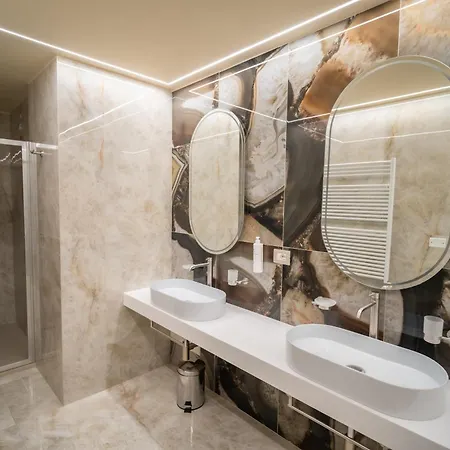 Guest house Dimora Galeno 4*